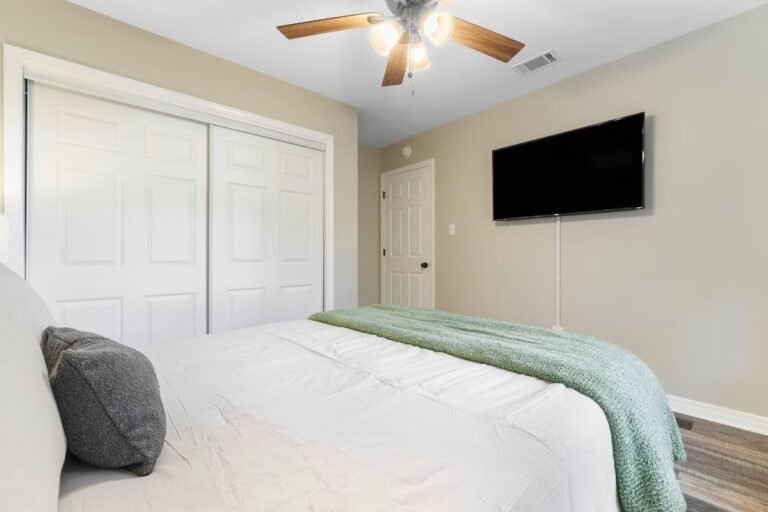 0a7ab2e5-b9cc-4109-ab58-585189f60c6b