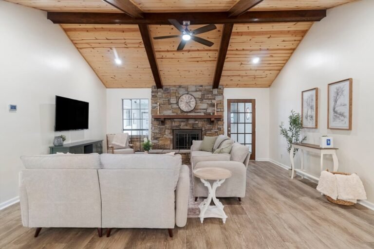 10403a28-6efb-4631-8da1-e8eb2e26c85a