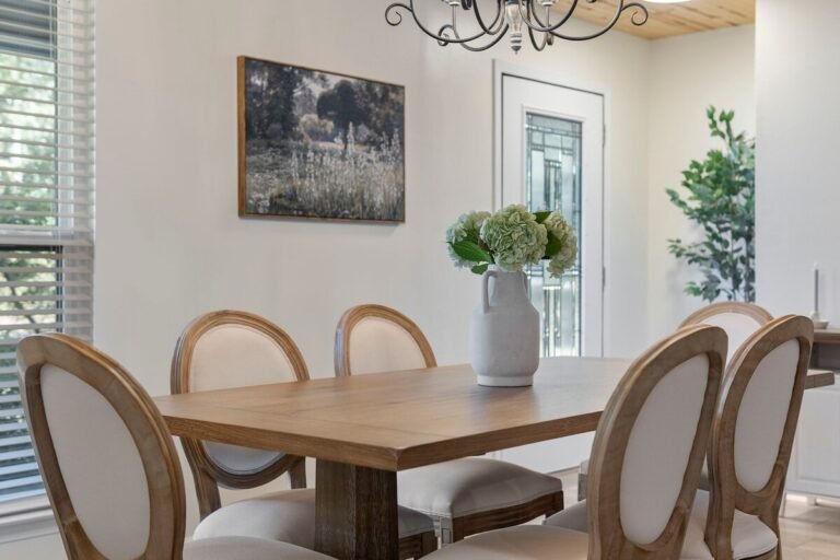 2b41f57c-83d2-4681-9b28-ea7edbcdc2e0