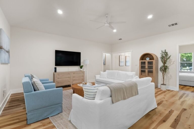 b0fdbe4f-592c-4b2b-b685-5fae41f9d01b