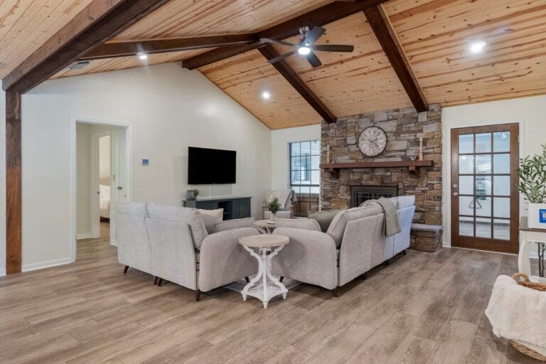 b675da8c-73b1-4e4a-944b-c5e28789126a