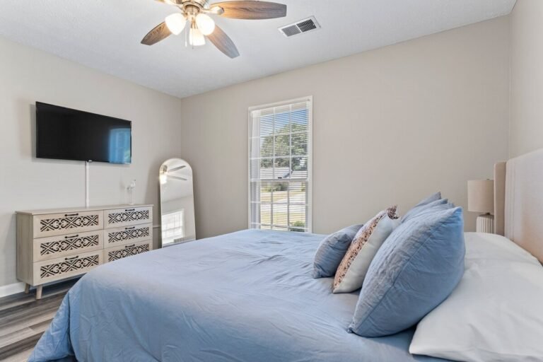 bf20127f-386e-4b70-96bf-6af49108a7f8