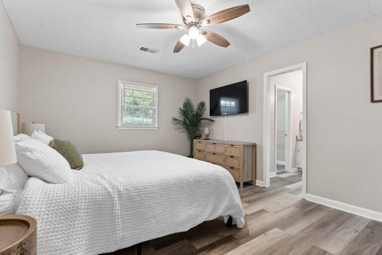 ddbc9dbb-3a2c-47ba-995d-14530fb1cb04