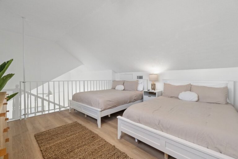 imgi_106_8d711c3d-942a-4852-9ff0-b13772ac7080