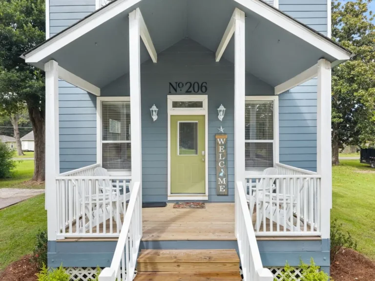 Exterior-2