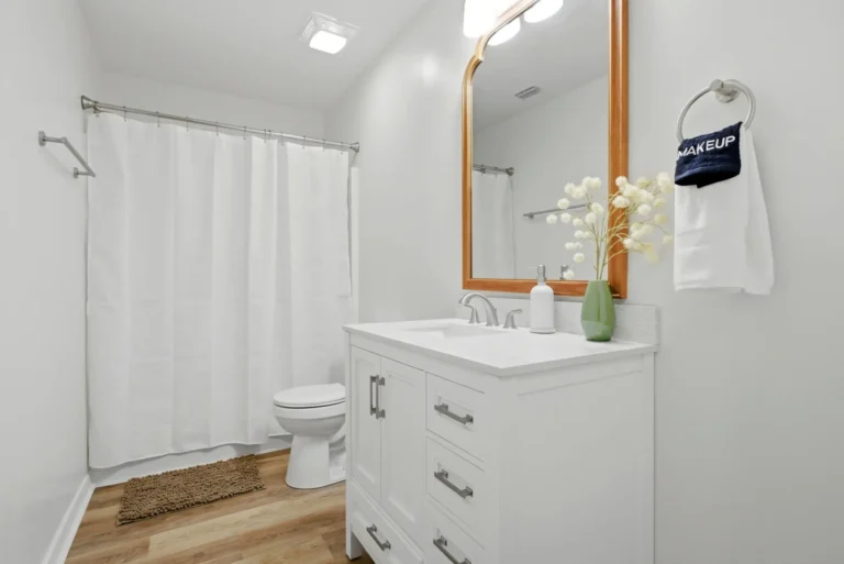 Full-bathroom-2