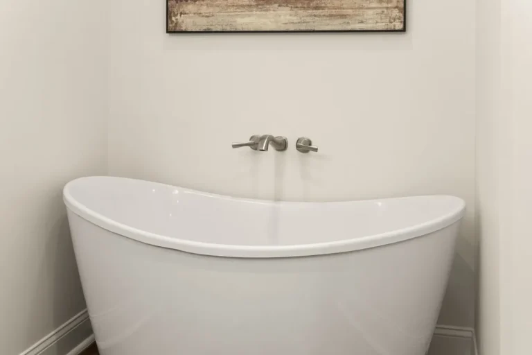 Full-bathroom-5