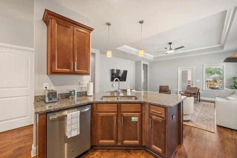 Full-kitchen-2