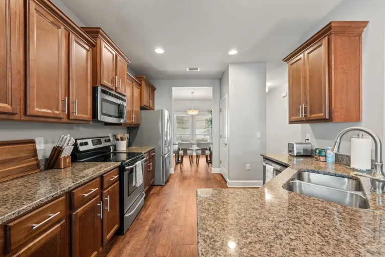 Full-kitchen-3