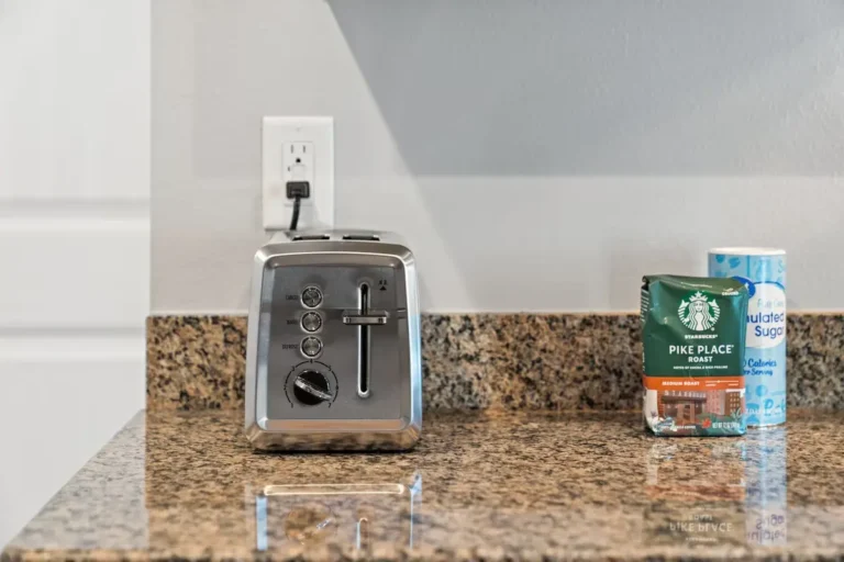 Full-kitchen-4