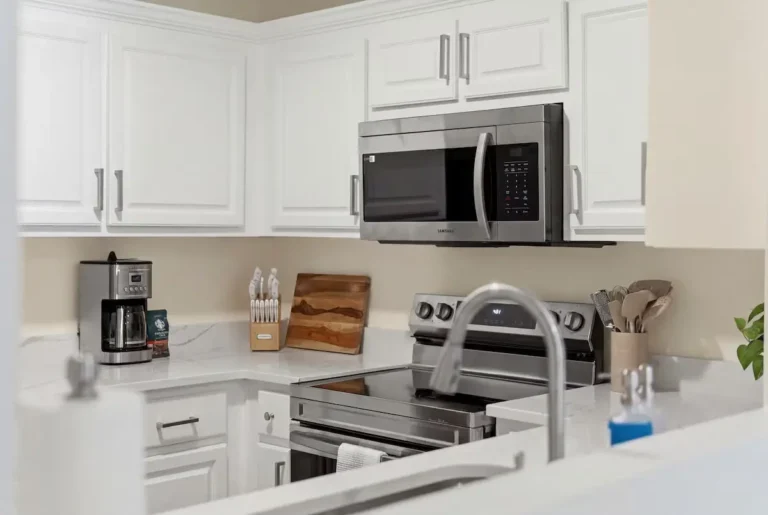 Full-kitchen-4