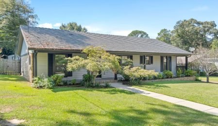 f8d4fd29-4f2a-4cd9-8107-fd34cc8e0113